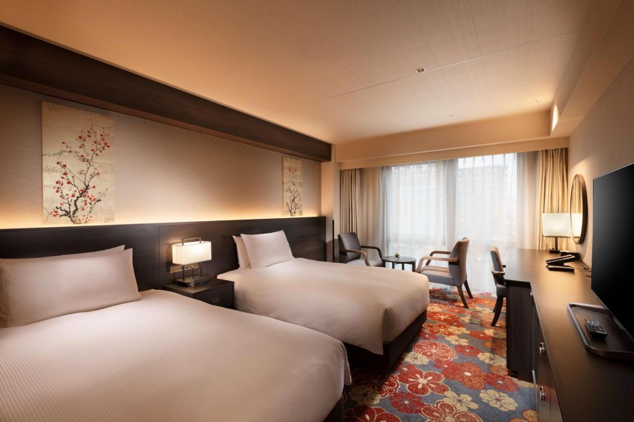 Doubletree By Hilton Station โรงแรม