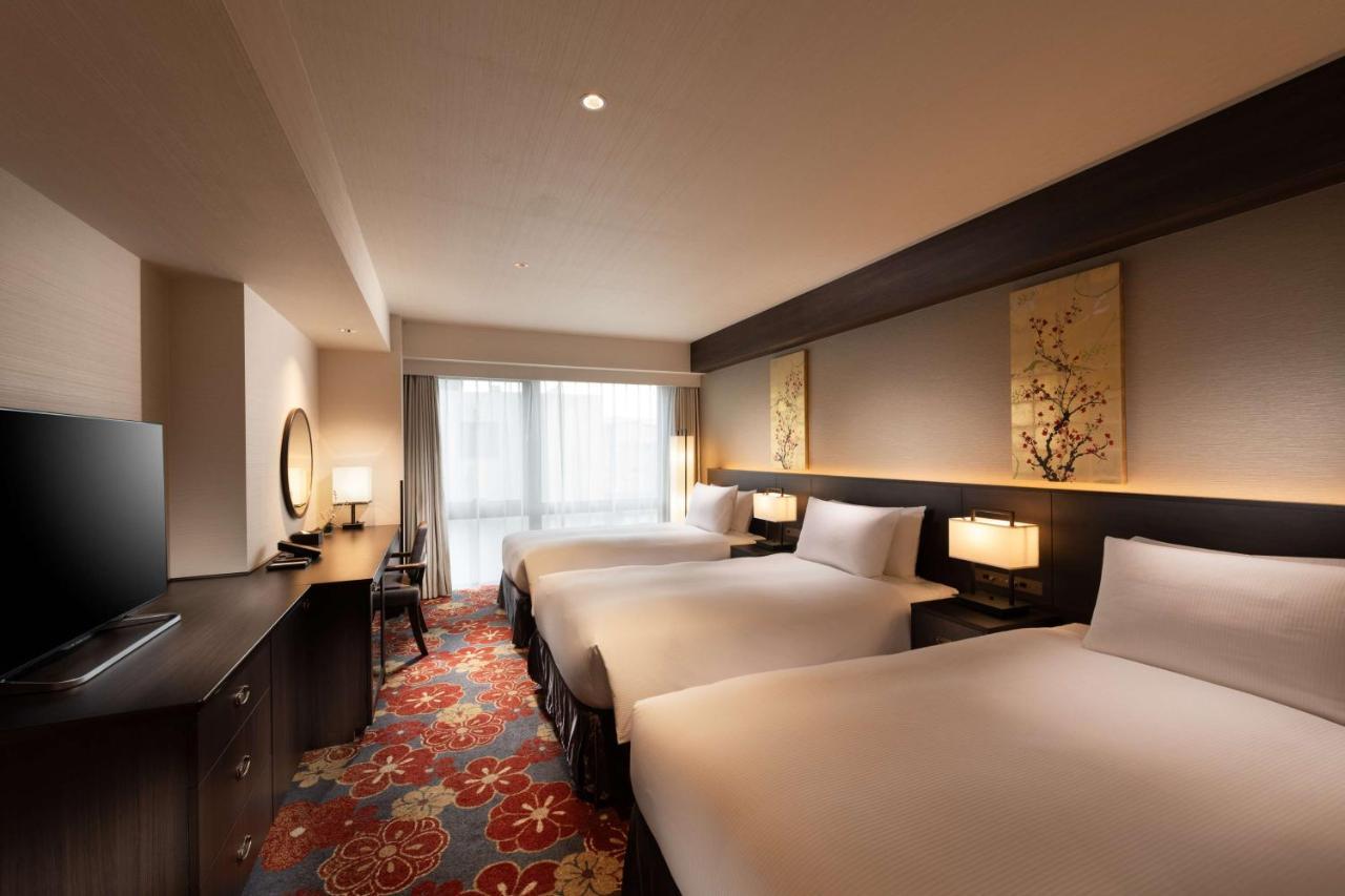 โรงแรม Doubletree By Hilton Station